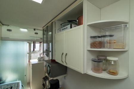 Apartamento à venda com 57m², 2 quartos e 2 vagasCozinha