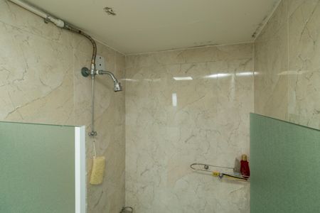 Apartamento à venda com 57m², 2 quartos e 2 vagasBanheiro Social