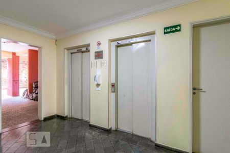 Apartamento à venda com 57m², 2 quartos e 2 vagasHall de entrada