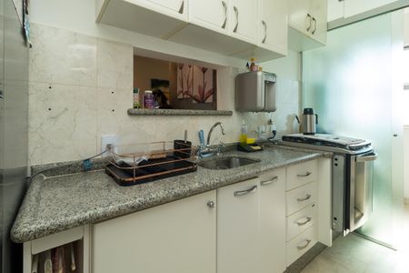 Apartamento à venda com 57m², 2 quartos e 2 vagasCozinha