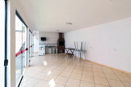 Apartamento à venda com 40m², 2 quartos e sem vagaÁrea comum - Salão de festas