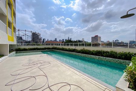 Apartamento para alugar com 45m², 2 quartos e sem vaga Apartamento para alugar com 45m², 2 quartos e sem vagaÁrea comum - Piscina