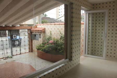 Casa para alugar com 252m², 4 quartos e 3 vagasHall