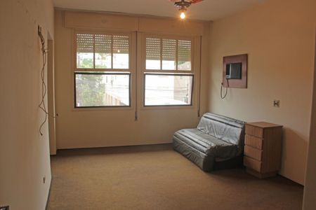 Casa para alugar com 252m², 4 quartos e 3 vagasSuíte