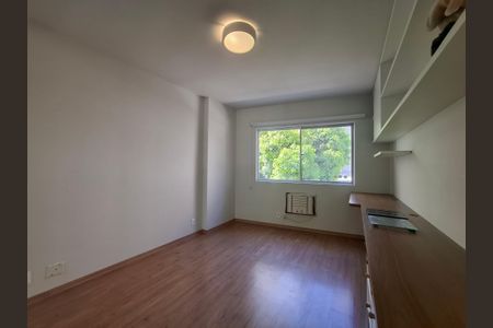 Apartamento para alugar com 74m², 2 quartos e 1 vaga Apartamento para alugar com 74m², 2 quartos e 1 vagaSuíte