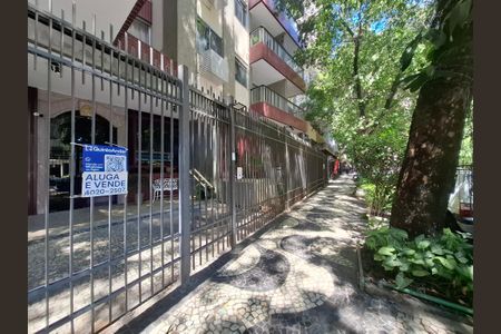 Apartamento para alugar com 74m², 2 quartos e 1 vaga Apartamento para alugar com 74m², 2 quartos e 1 vagaPlaca