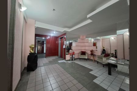 Apartamento para alugar com 74m², 2 quartos e 1 vaga Apartamento para alugar com 74m², 2 quartos e 1 vagaHall de entrada