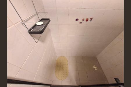 Apartamento para alugar com 74m², 2 quartos e 1 vaga Apartamento para alugar com 74m², 2 quartos e 1 vagaBanheiro