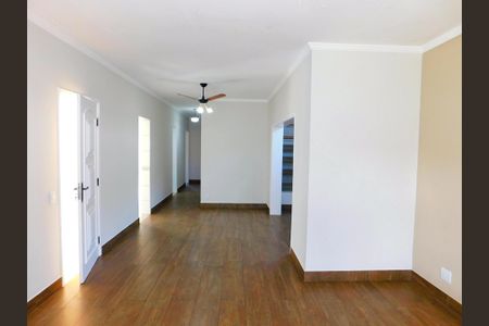 Casa de Condomínio para alugar com 4 quartos, 150m² em Jardim America, Paulínia