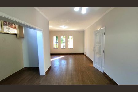 Casa de Condomínio para alugar com 4 quartos, 150m² em Jardim America, Paulínia