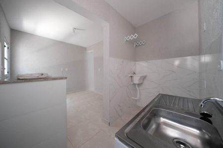 Kitnet de kitnet/studio para alugar com 1 quarto, 25m² em Vila Nhocuné, São Paulo