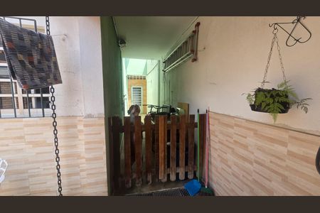 Casa à venda com 104m², 2 quartos e 2 vagas