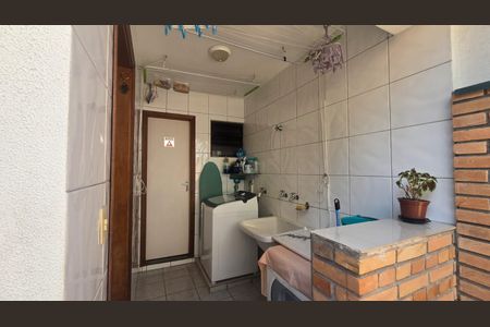 Casa à venda com 104m², 2 quartos e 2 vagas