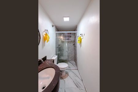 Apartamento para alugar com 64m², 2 quartos e sem vagaBanheiro