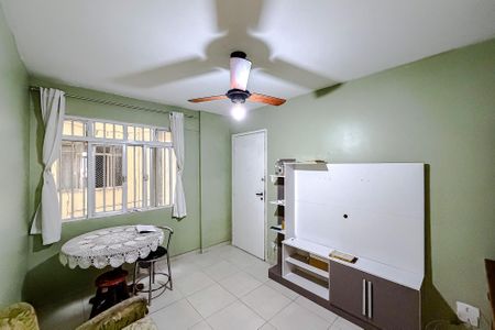 Apartamento para alugar com 64m², 2 quartos e sem vagaSala