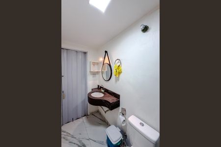 Apartamento para alugar com 64m², 2 quartos e sem vagaBanheiro