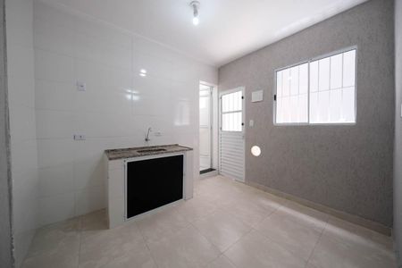 Kitnet de kitnet/studio para alugar com 1 quarto, 23m² em Vila Nhocuné, São Paulo