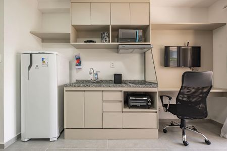 Sala/Cozinha de apartamento para alugar com 1 quarto, 33m² em Pinheiros, São Paulo
