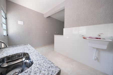 Kitnet de kitnet/studio para alugar com 1 quarto, 25m² em Vila Nhocuné, São Paulo