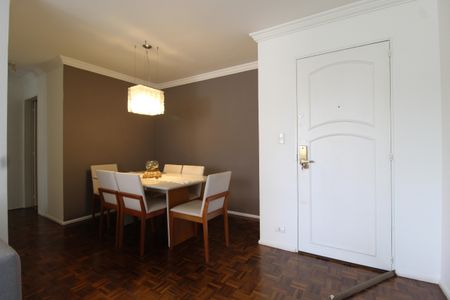 Apartamento à venda com 90m², 2 quartos e 1 vagaSala