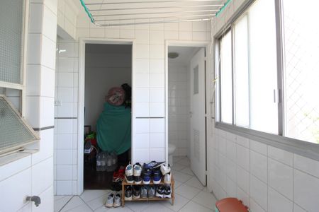 Apartamento à venda com 90m², 2 quartos e 1 vagaÁrea de Serviço