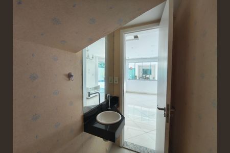 Casa de condomínio para alugar com 123m², 3 quartos e 1 vaga Casa de condomínio para alugar com 123m², 3 quartos e 1 vagaLavabo