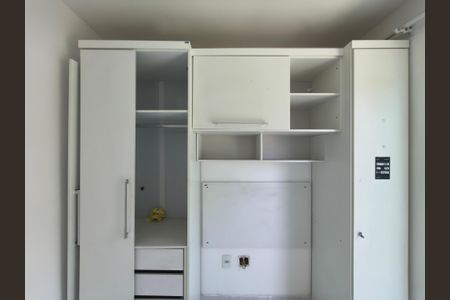 Casa de condomínio para alugar com 123m², 3 quartos e 1 vaga Casa de condomínio para alugar com 123m², 3 quartos e 1 vagaQuarto 2