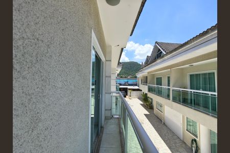 Casa de condomínio para alugar com 123m², 3 quartos e 1 vaga Casa de condomínio para alugar com 123m², 3 quartos e 1 vagaVaranda - Quarto 2