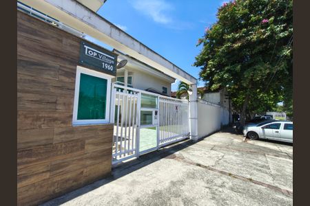 Casa de condomínio para alugar com 123m², 3 quartos e 1 vaga Casa de condomínio para alugar com 123m², 3 quartos e 1 vagaFachada Condominio / Portaria