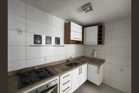 Casa de condomínio para alugar com 123m², 3 quartos e 1 vaga Casa de condomínio para alugar com 123m², 3 quartos e 1 vagaCozinha