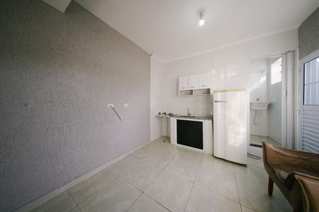 Studio de kitnet/studio para alugar com 1 quarto, 25m² em Vila Nhocuné, São Paulo