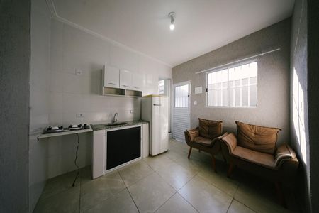 Studio de kitnet/studio para alugar com 1 quarto, 25m² em Vila Nhocuné, São Paulo