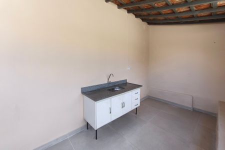 Casa à venda com 298m², 2 quartos e 1 vagaÁrea de Serviço