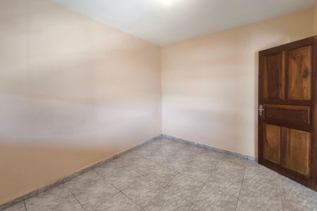 Casa à venda com 298m², 2 quartos e 1 vagaEdícula - Quarto