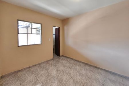 Casa à venda com 298m², 2 quartos e 1 vagaEdícula - Quarto