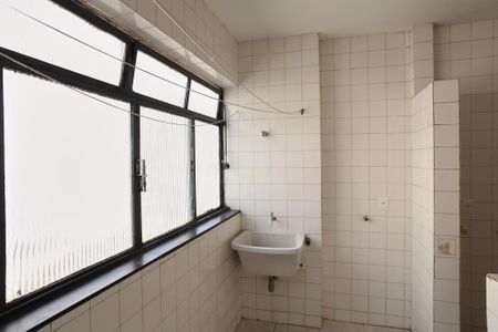 Apartamento para alugar com 112m², 3 quartos e 1 vagaÁrea de Serviço