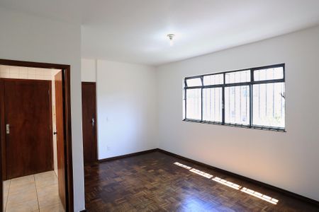 Sala de apartamento para alugar com 3 quartos, 112m² em Santa Tereza, Belo Horizonte