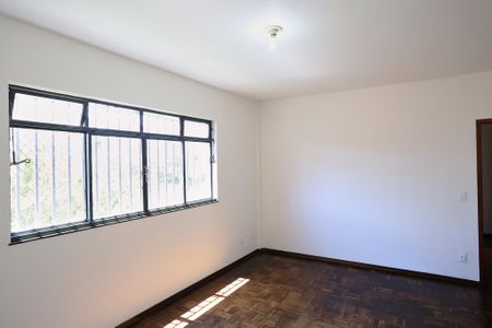 Sala de apartamento para alugar com 3 quartos, 112m² em Santa Tereza, Belo Horizonte