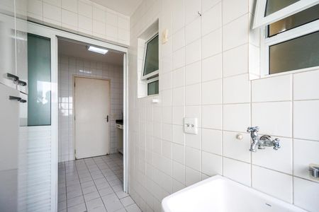 Apartamento para alugar com 65m², 3 quartos e 2 vagasÁrea de serviço