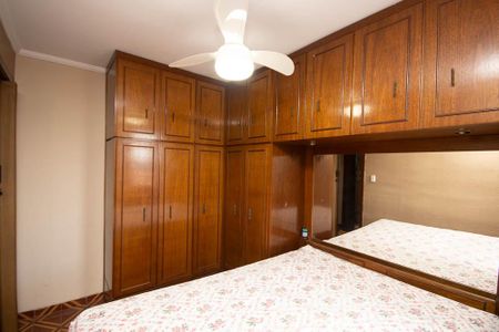 Apartamento à venda com 65m², 2 quartos e 1 vagaQuarto 2