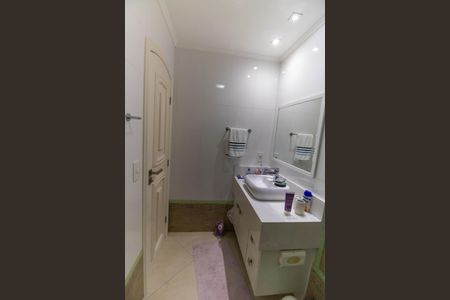 Casa para alugar com 570m², 5 quartos e 5 vagasBanheiro da Suíte 2