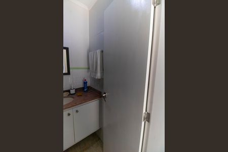 Casa para alugar com 570m², 5 quartos e 5 vagasLavabo