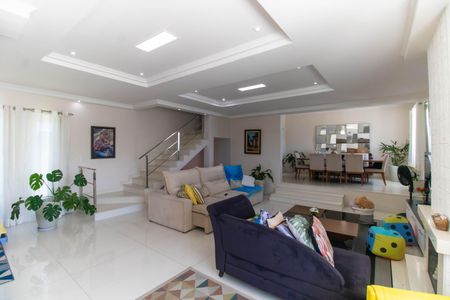 Sala de casa à venda com 5 quartos, 570m² em São Francisco, Niterói