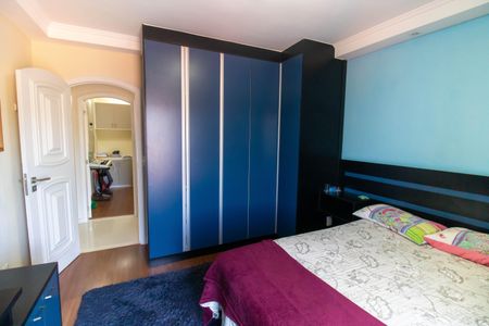 Casa para alugar com 570m², 5 quartos e 5 vagasQuarto 2