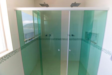 Casa para alugar com 570m², 5 quartos e 5 vagasBanheiro da Suíte 1