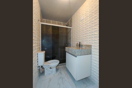 Apartamento à venda com 69m², 2 quartos e 1 vagaBanheiro Corredor