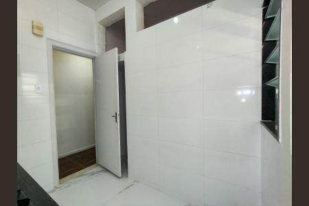 Apartamento à venda com 69m², 2 quartos e 1 vagaCozinha