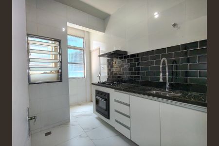 Apartamento à venda com 69m², 2 quartos e 1 vagaCozinha
