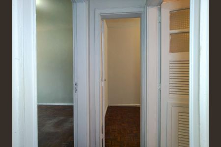 Apartamento à venda com 69m², 2 quartos e 1 vagaCorredor