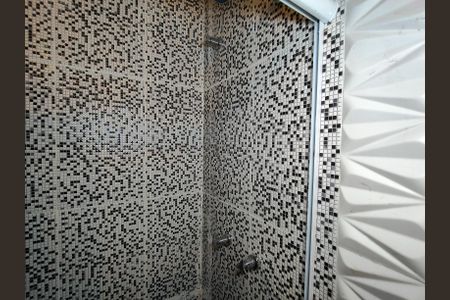 Apartamento à venda com 69m², 2 quartos e 1 vagaBanheiro Corredor